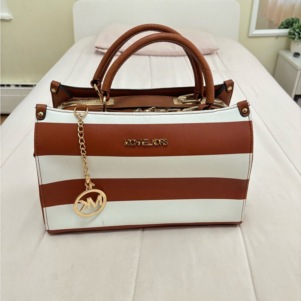 Michael Kors bag